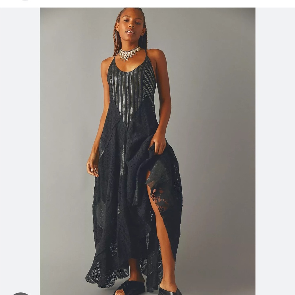 FP One Aurella Maxi in Black